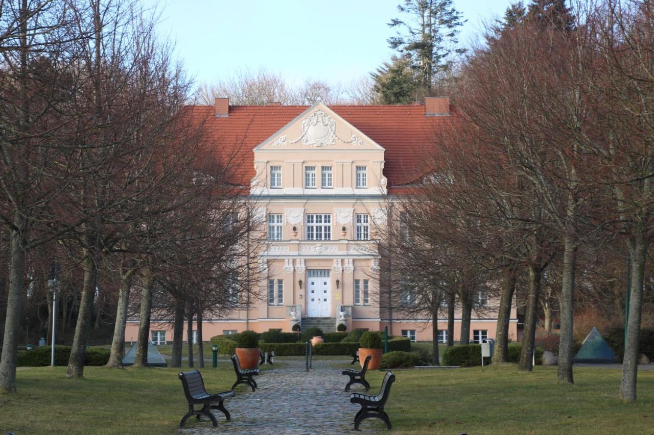 Ferienwohnung Boddenkieker Bis 4 Personen, Sagard-Neddesitz, 70M2 外观 照片